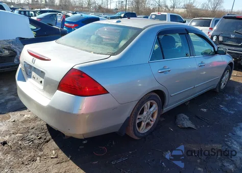 2006 Honda Accord 2.4 Ex z USA, uszkodzony, nr VIN 1HGCM56806A021852